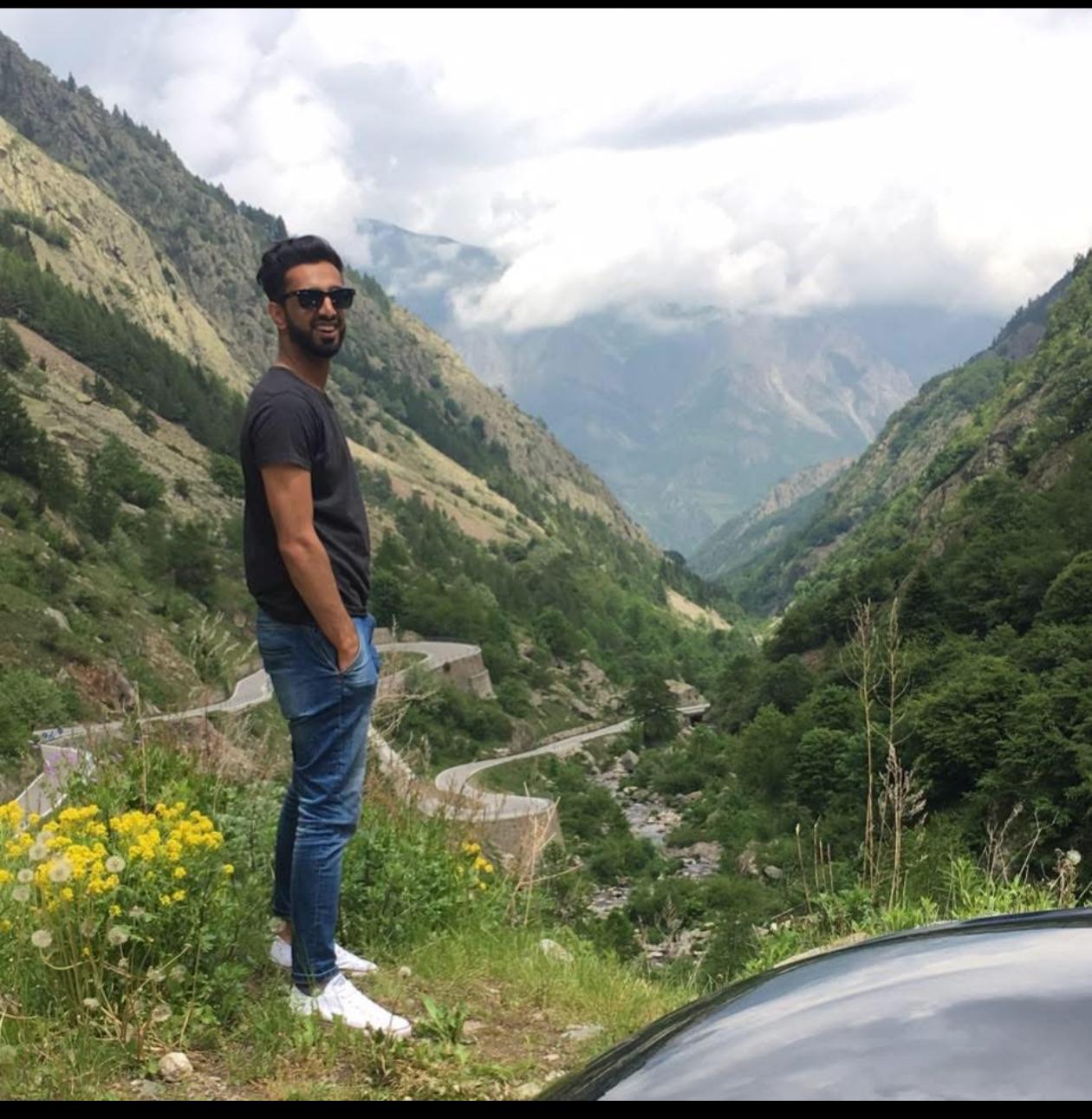 Shoaib Hafeez, East Ayrshire Dental - Newmilns